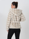 Cappotto peloso con cappuccio e cintura in vita